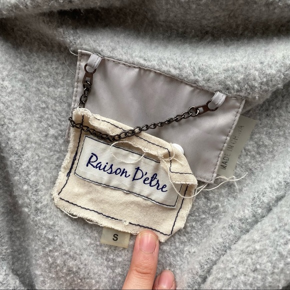 Raison D'etre Coat - Picture 8 of 10